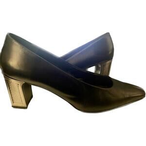 Proxy Moccasin Kidskin Black and Silver Size 9 narrow